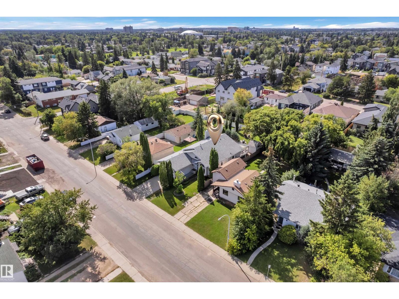9722 157 St Nw Property Photo 44