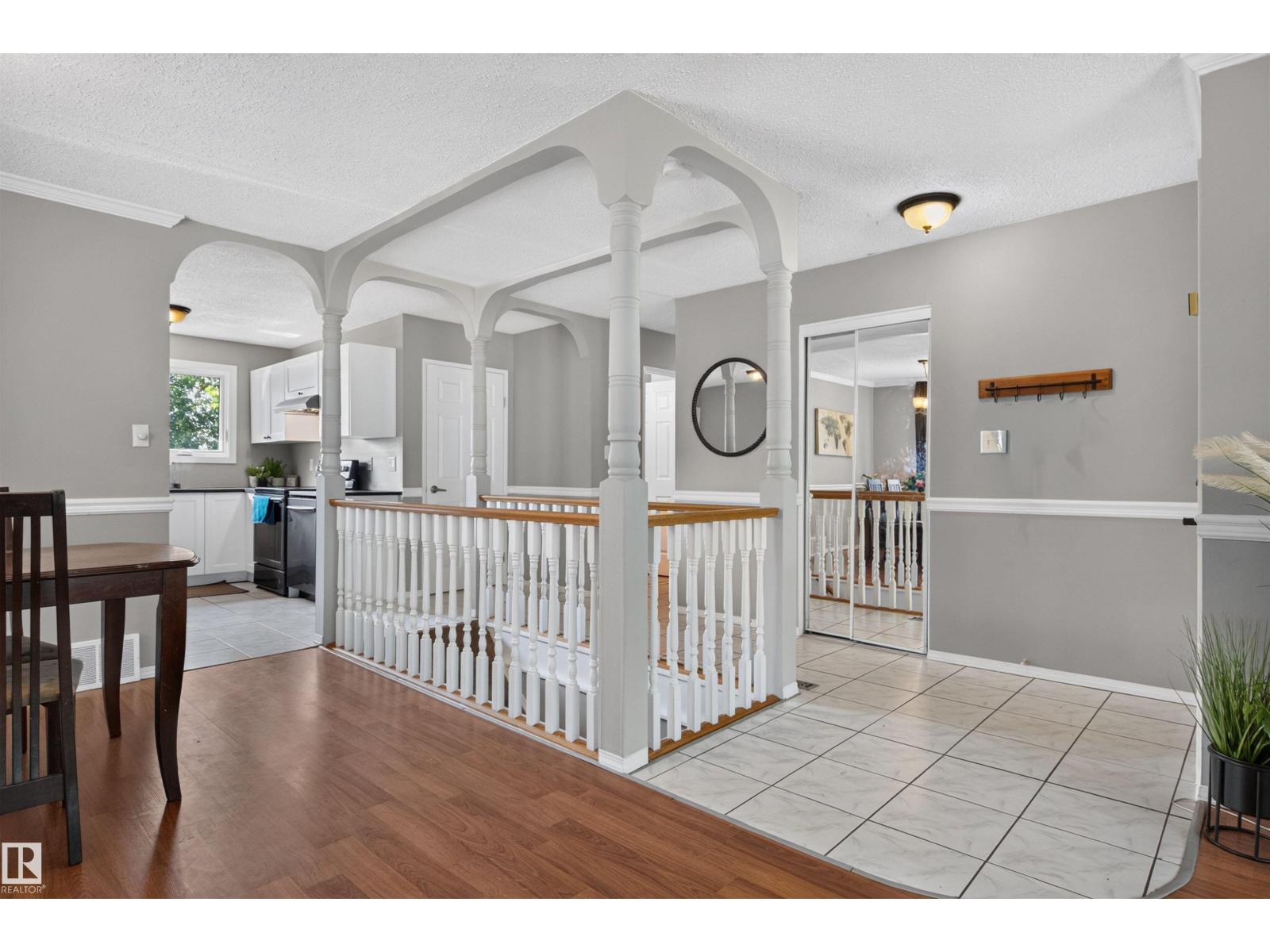 3606 44 St Property Photo 7