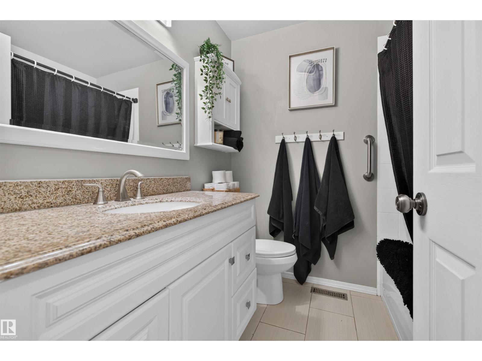 3606 44 St Property Photo 16