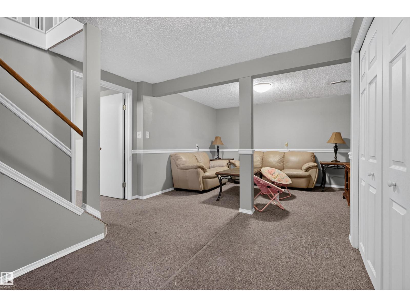 3606 44 St Property Photo 19