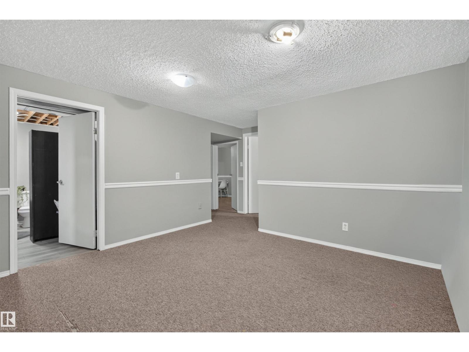 3606 44 St Property Photo 23