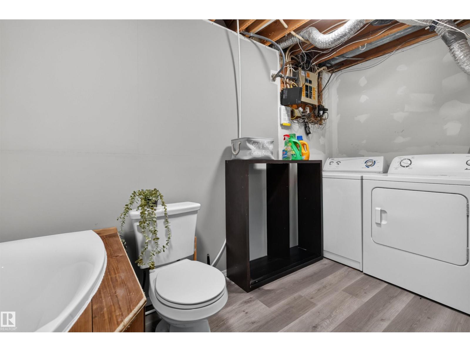 3606 44 St Property Photo 25