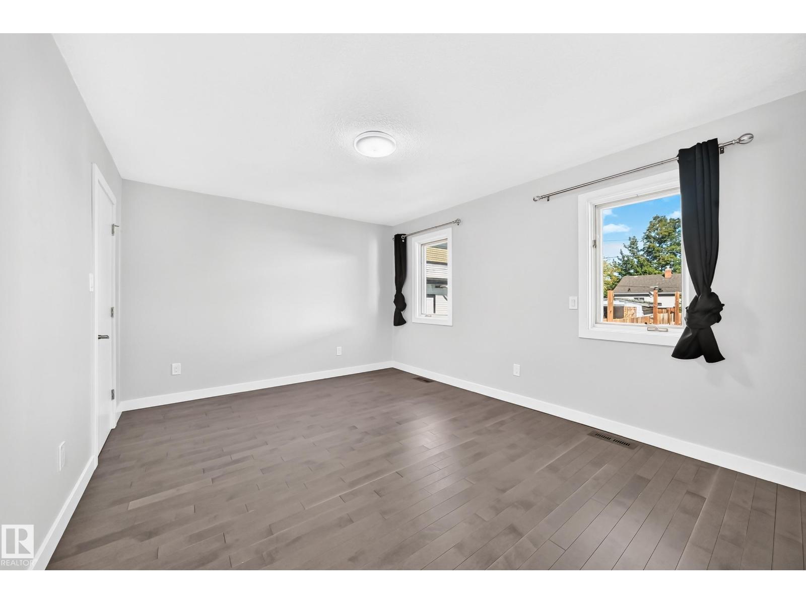 9426 150 St Nw Nw Property Photo 15