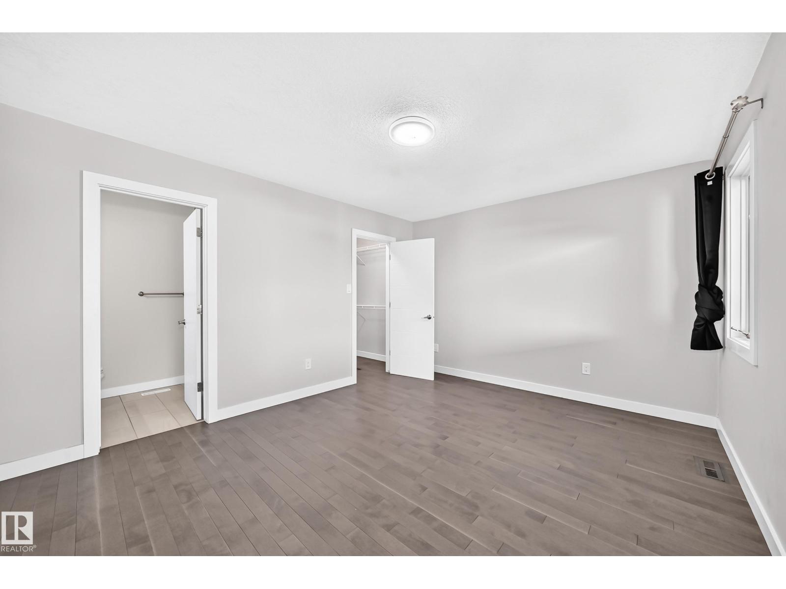 9426 150 St Nw Nw Property Photo 16