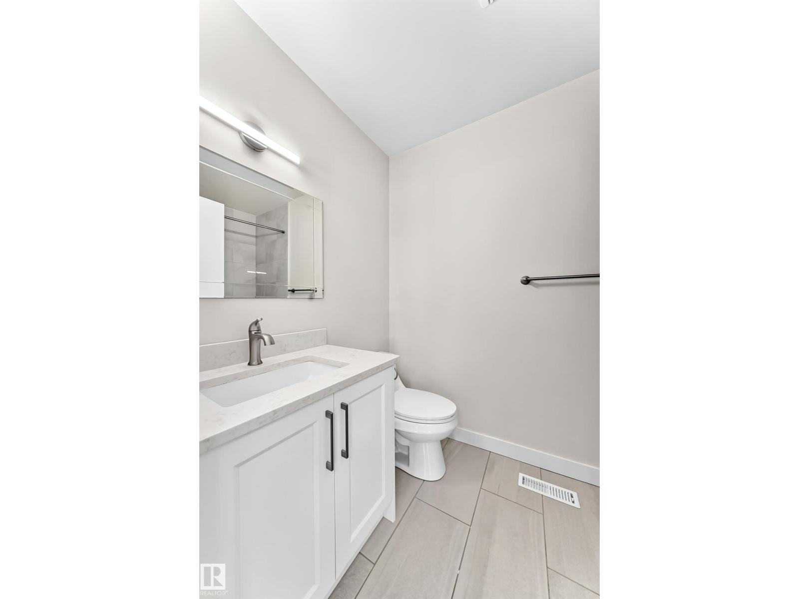 9426 150 St Nw Nw Property Photo 20