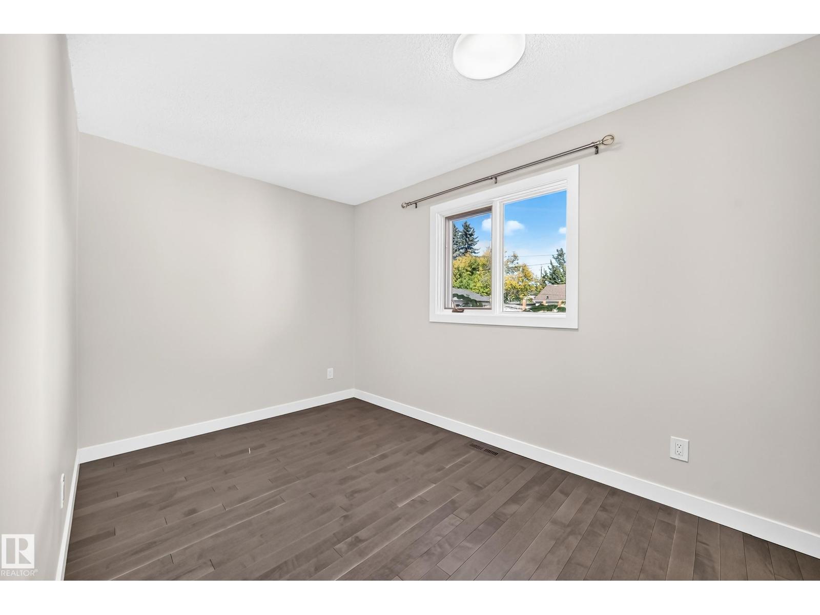 9426 150 St Nw Nw Property Photo 22