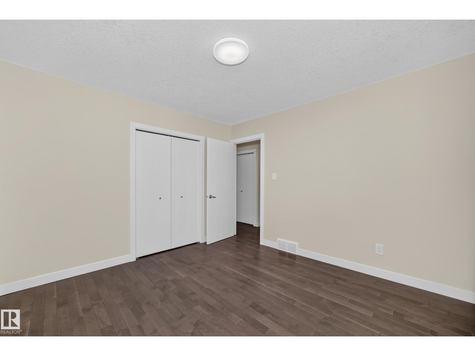 9426 150 St Nw Nw Property Photo 25