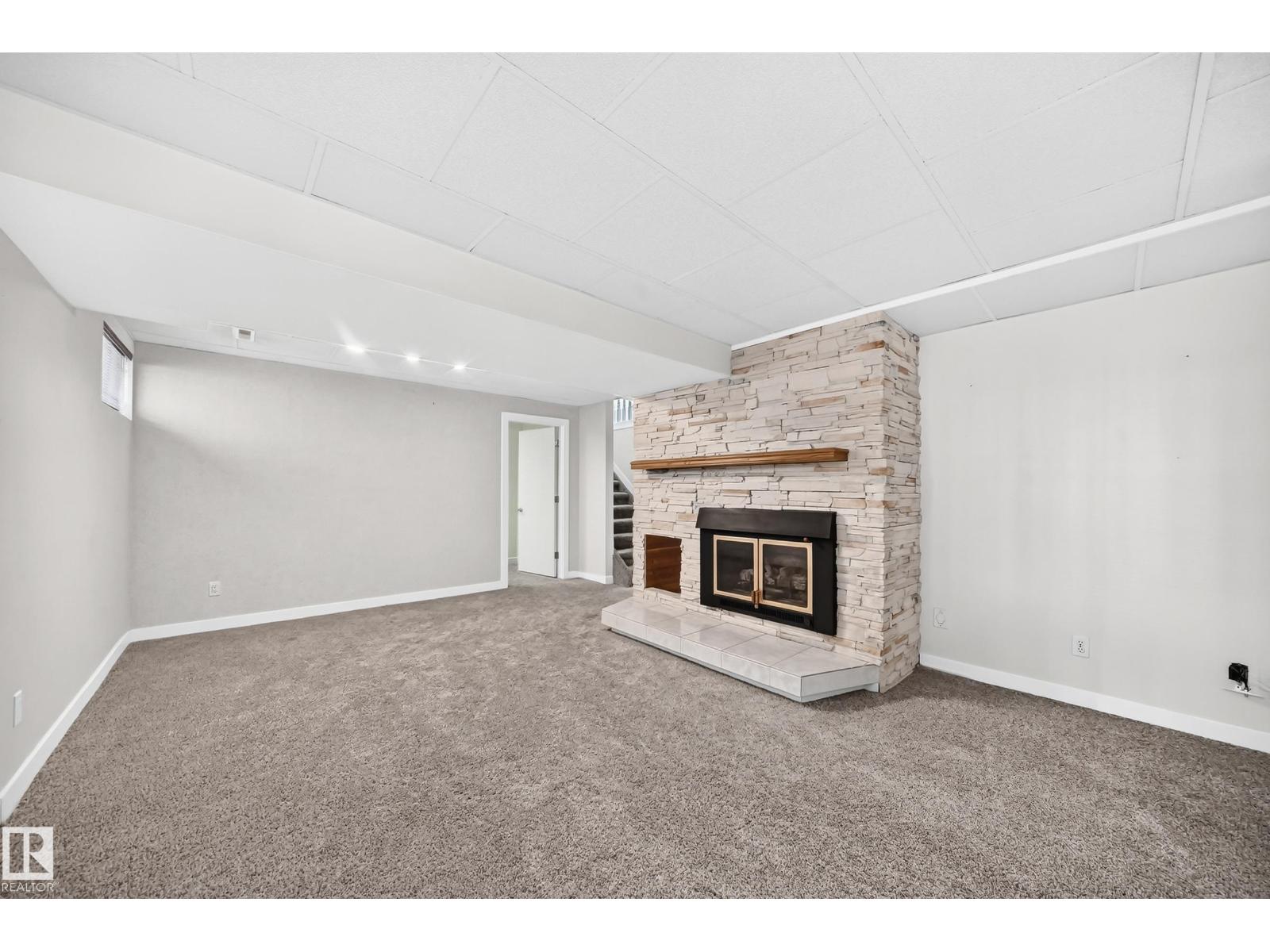 9426 150 St Nw Nw Property Photo 30