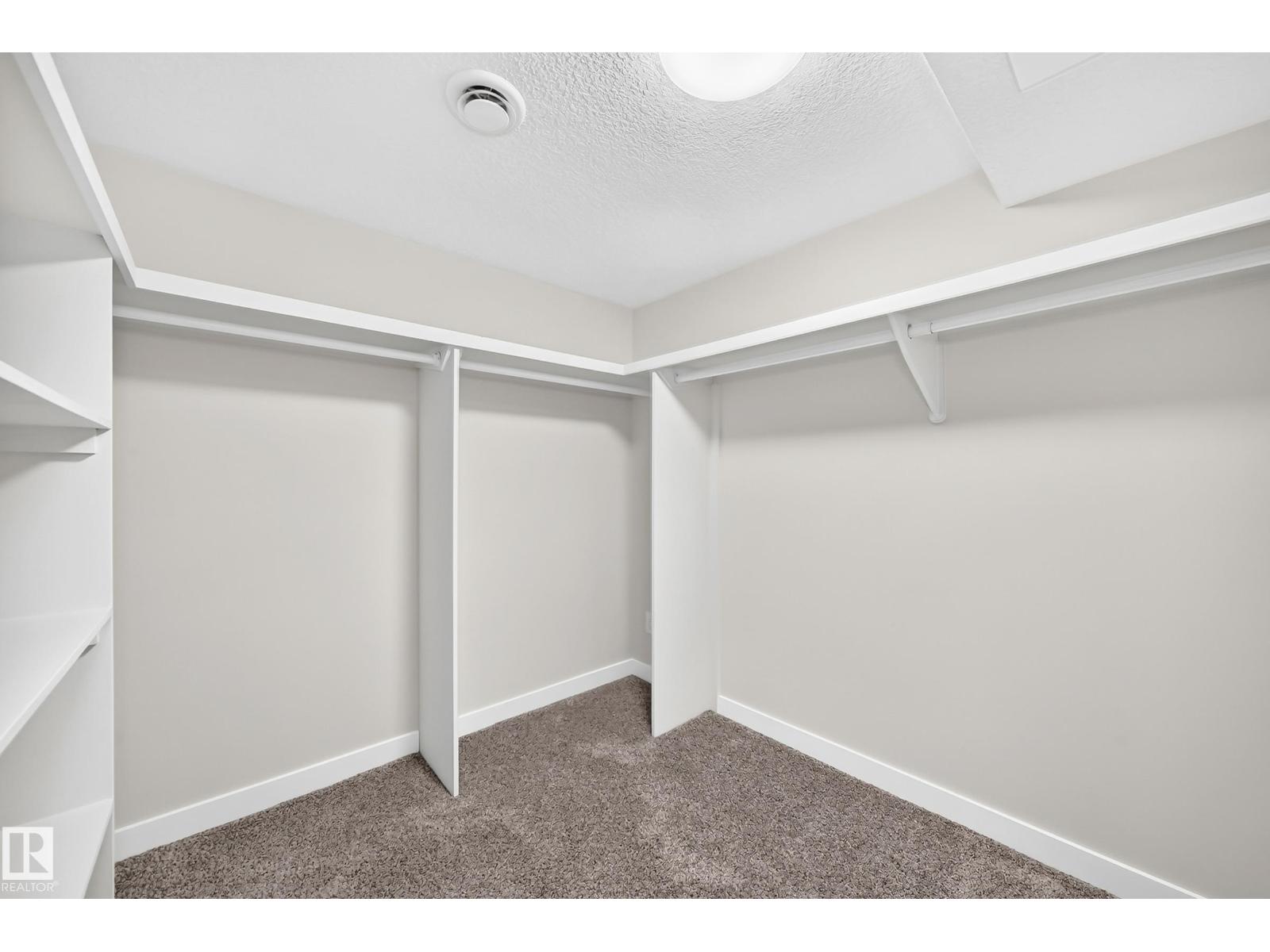 9426 150 St Nw Nw Property Photo 37