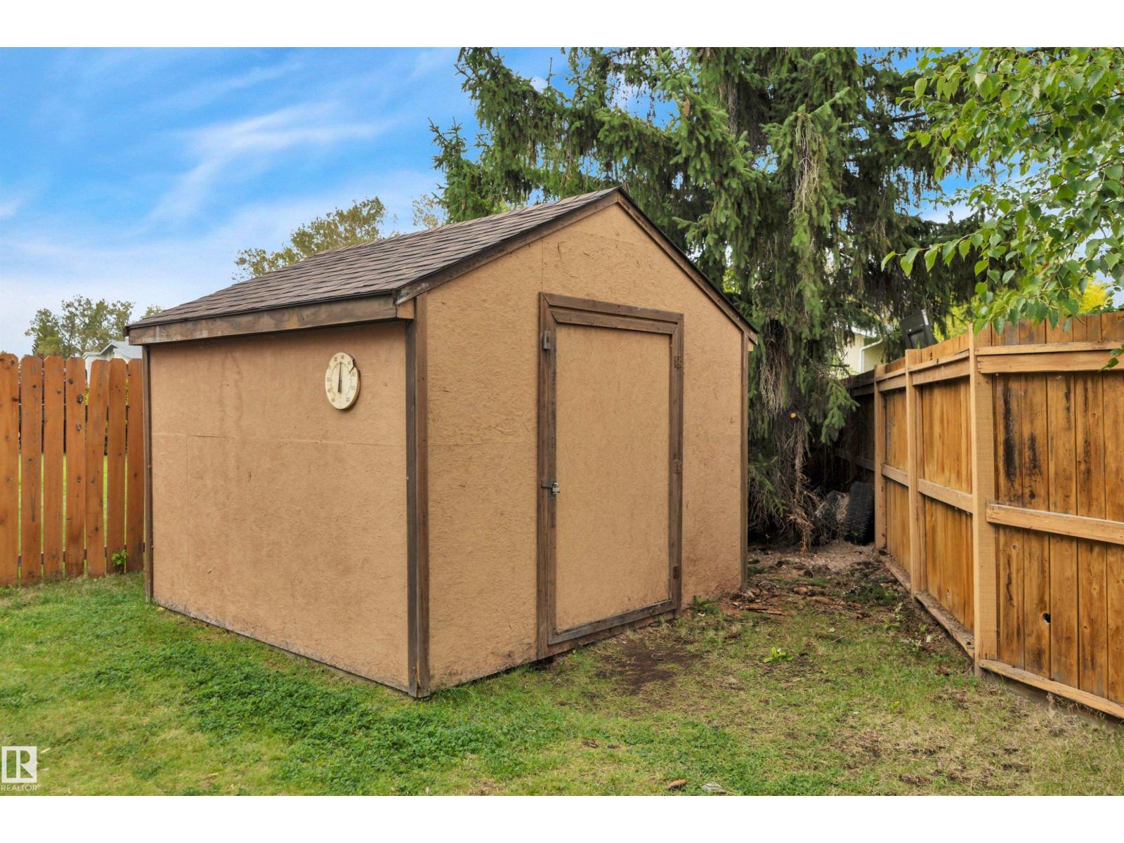 5308 37a Av Property Photo 25