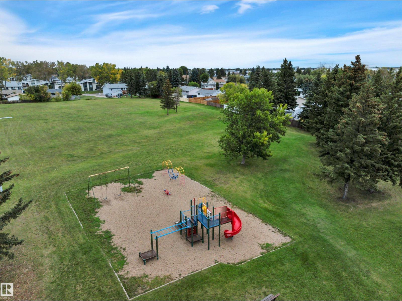 5308 37a Av Property Photo 45