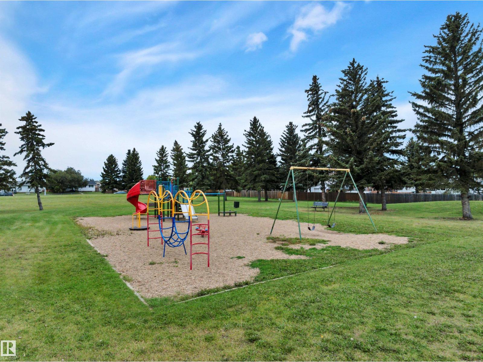 5308 37a Av Property Photo 46