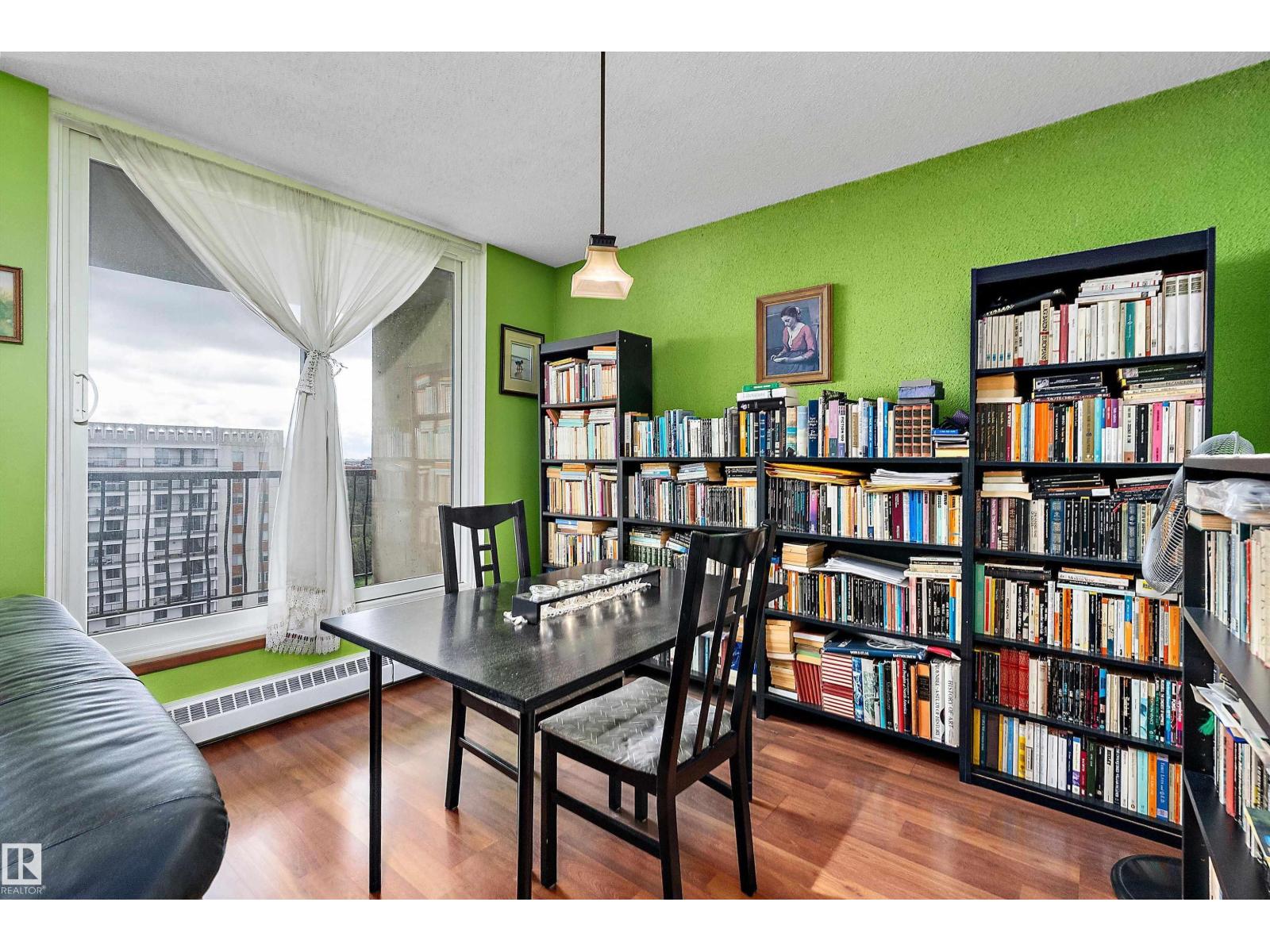 #1704 9916 113 St Nw Property Photo 11