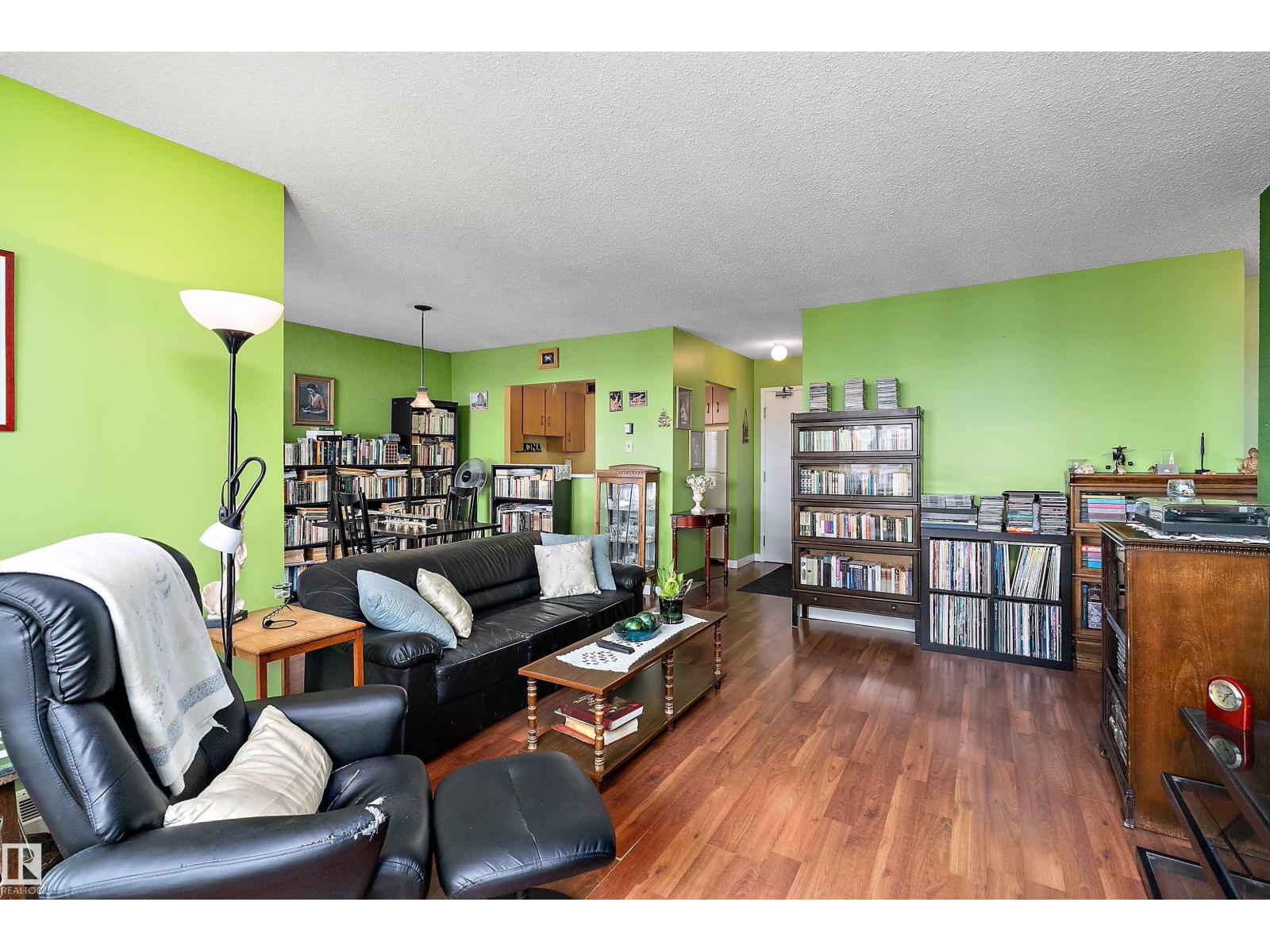 #1704 9916 113 St Nw Property Photo 23