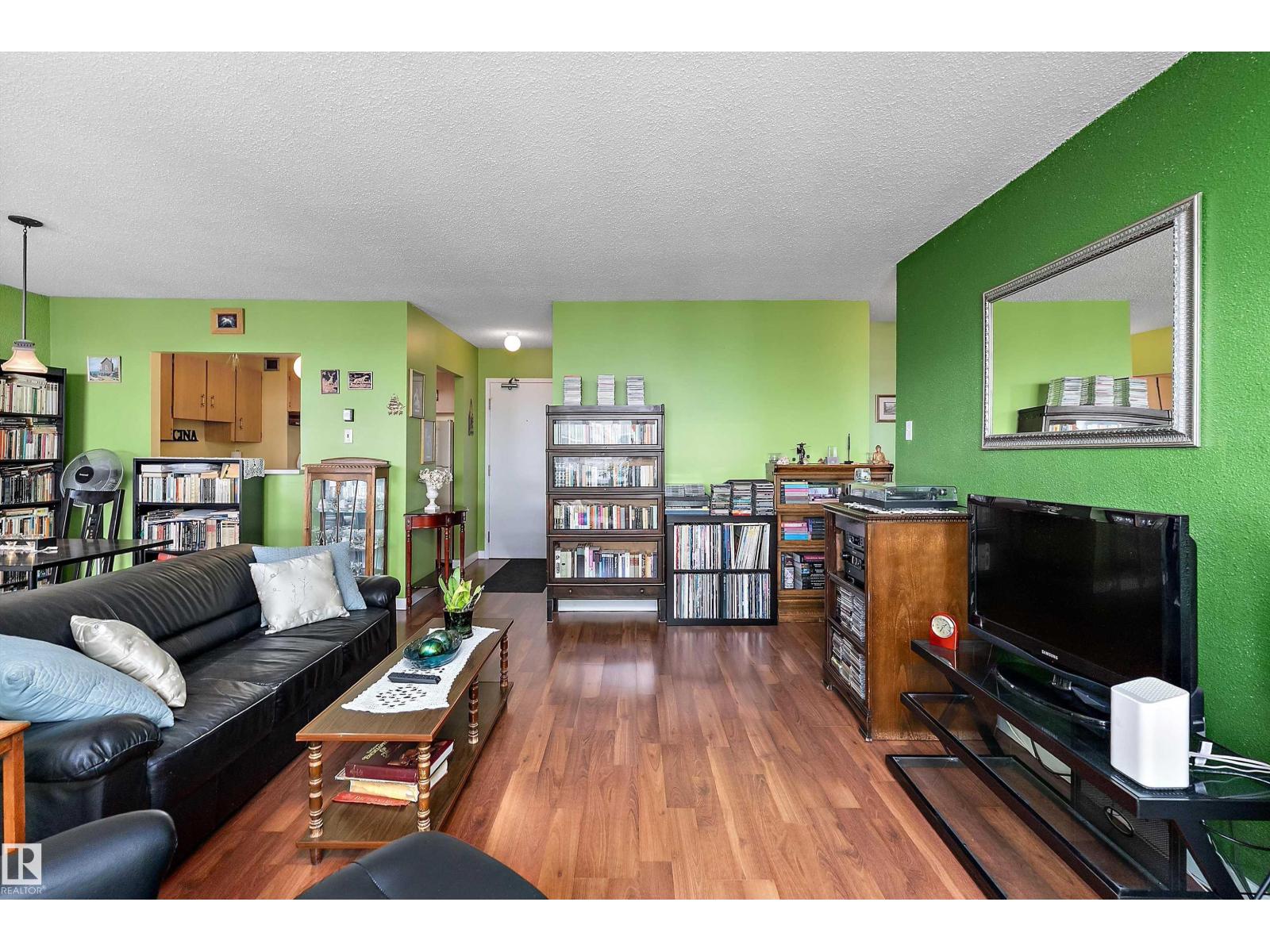 #1704 9916 113 St Nw Property Photo 24