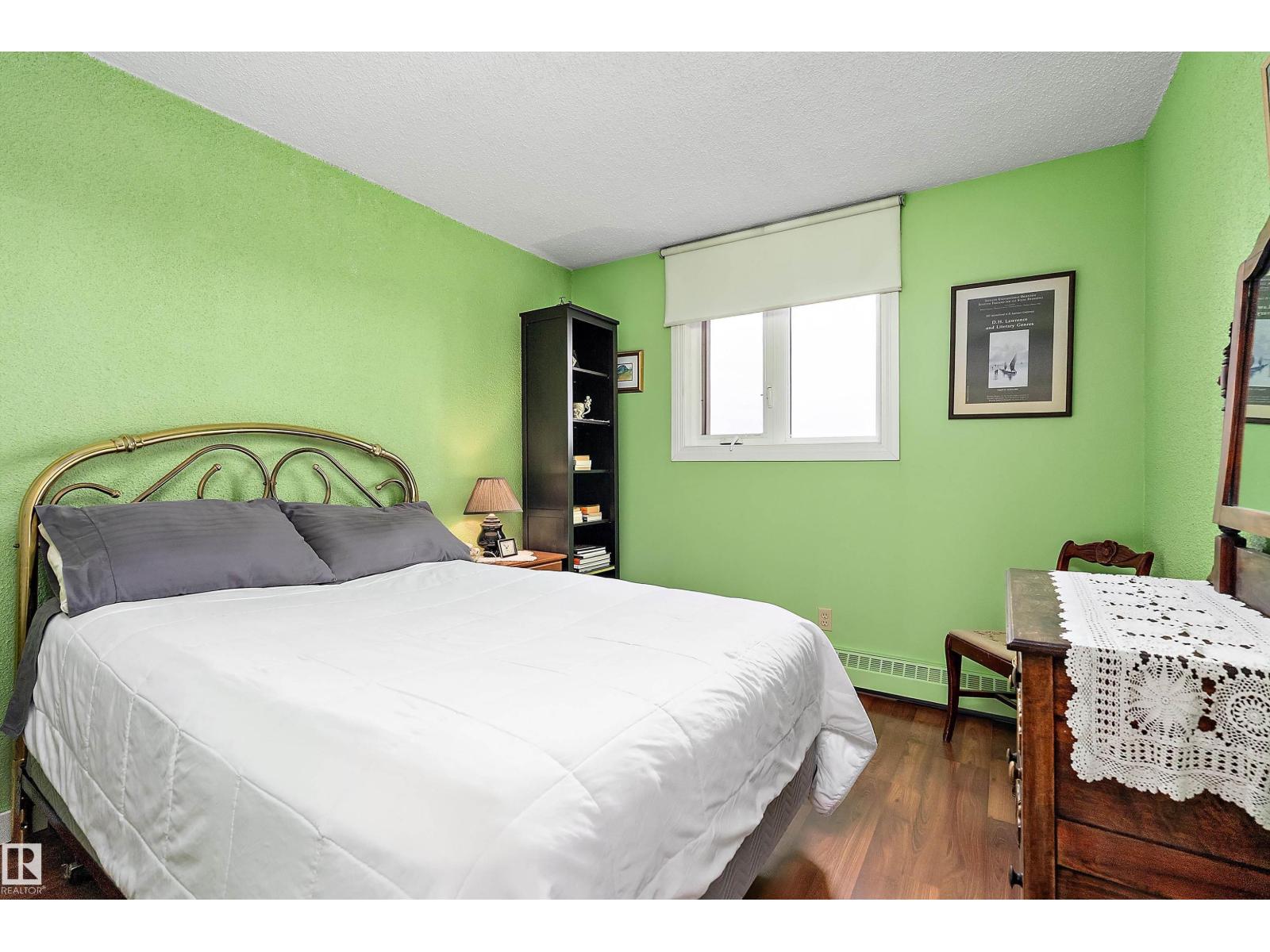 #1704 9916 113 St Nw Property Photo 25