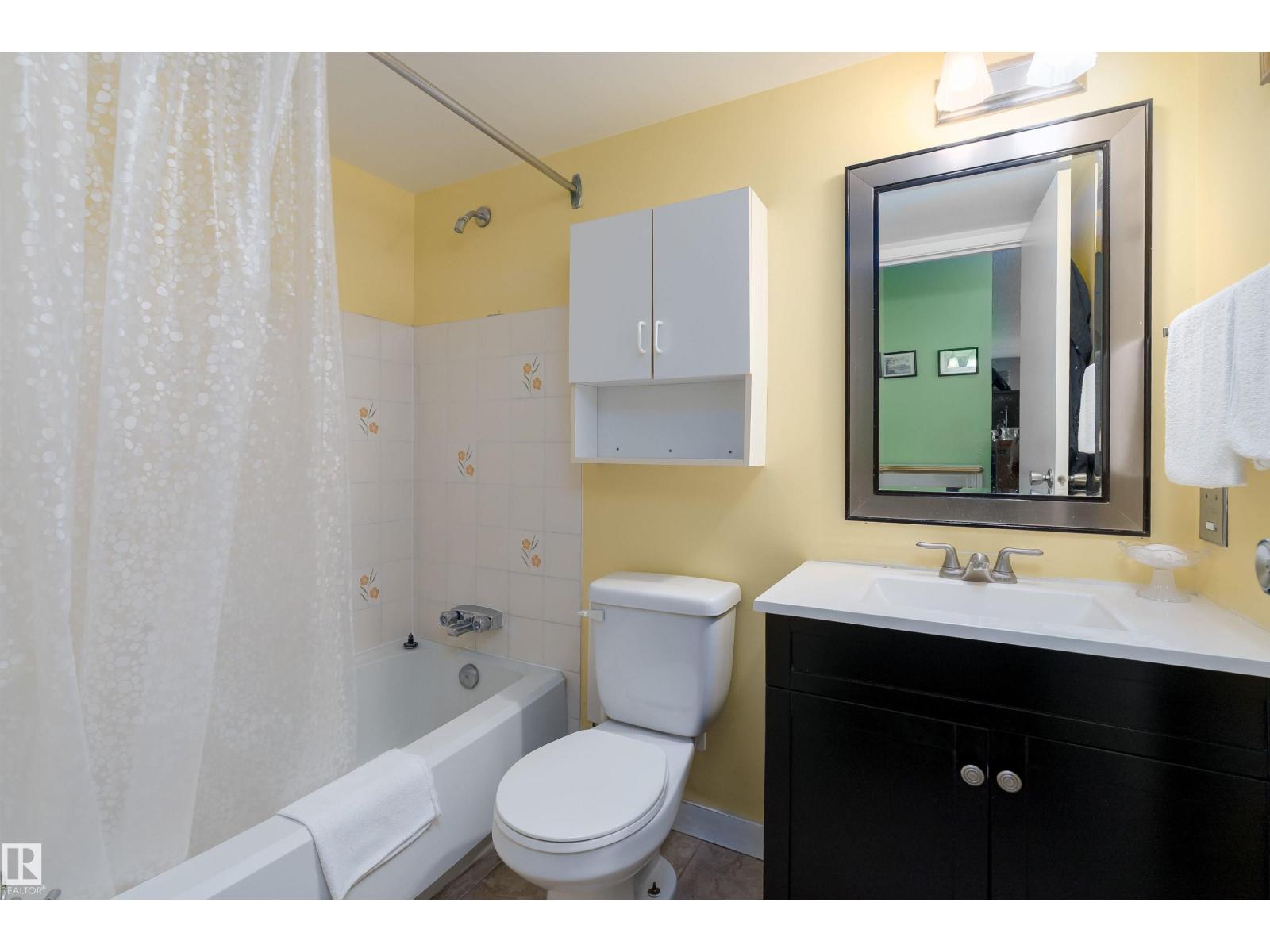 #1704 9916 113 St Nw Property Photo 27