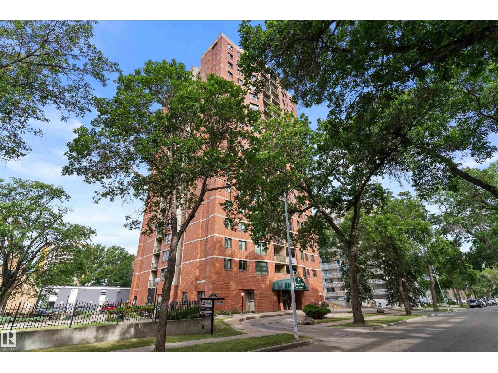 #1704 9916 113 St Nw Property Photo 31