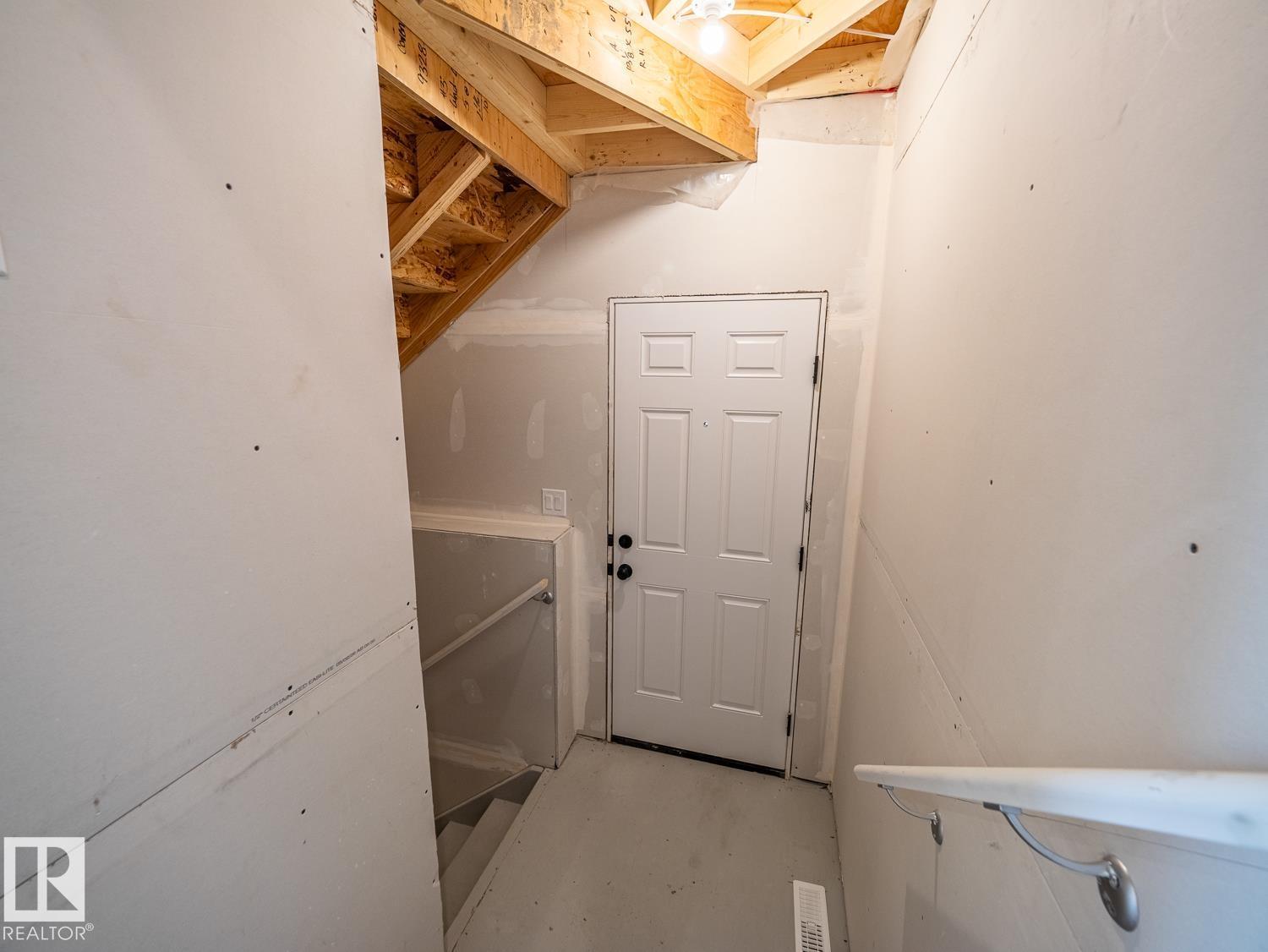 9328 230 St Nw Property Photo 39