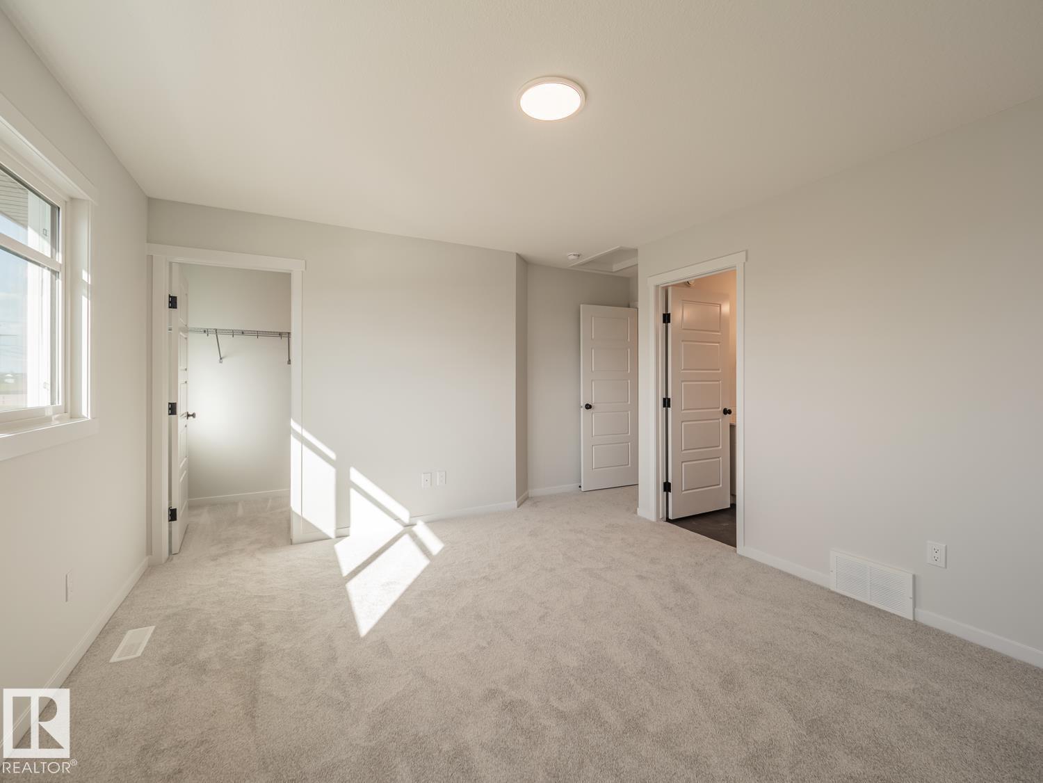 19612 30 Av Nw Property Photo 25