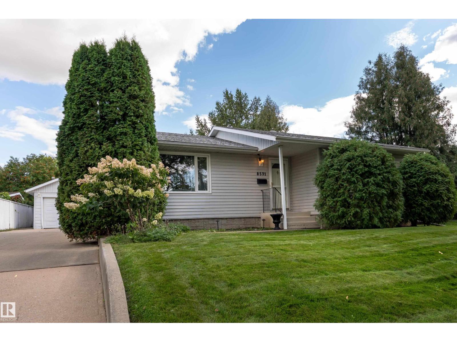 8531 94 Av Property Photo 1