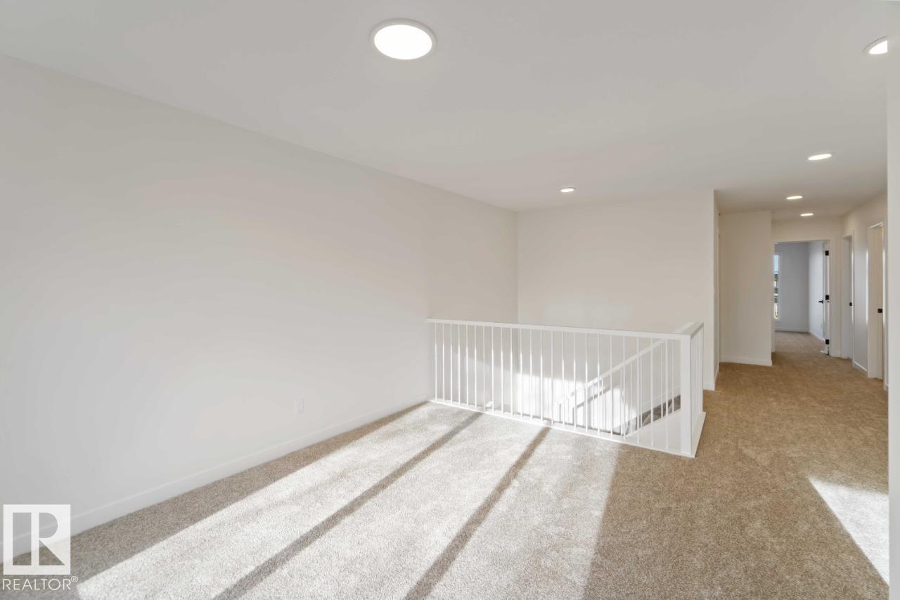 80 Rosa Cr Property Photo 17