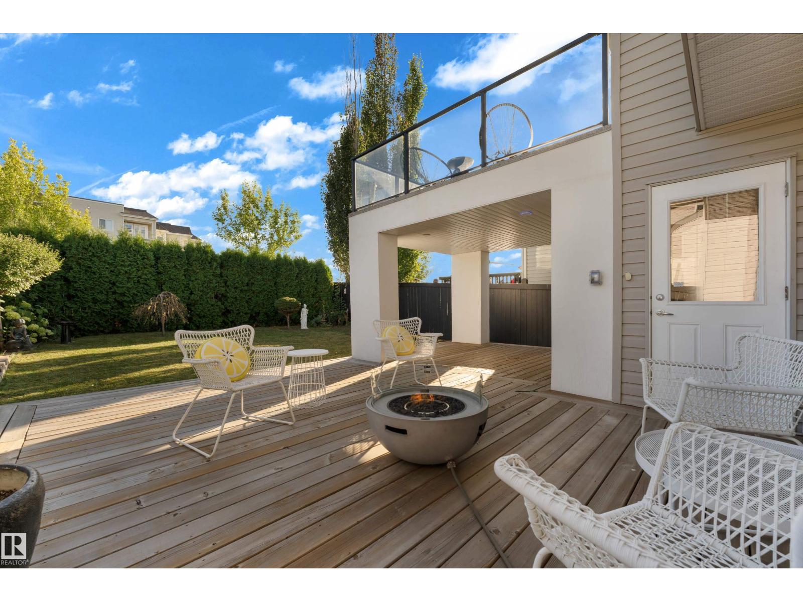 3135 24 Av Nw Property Photo 6