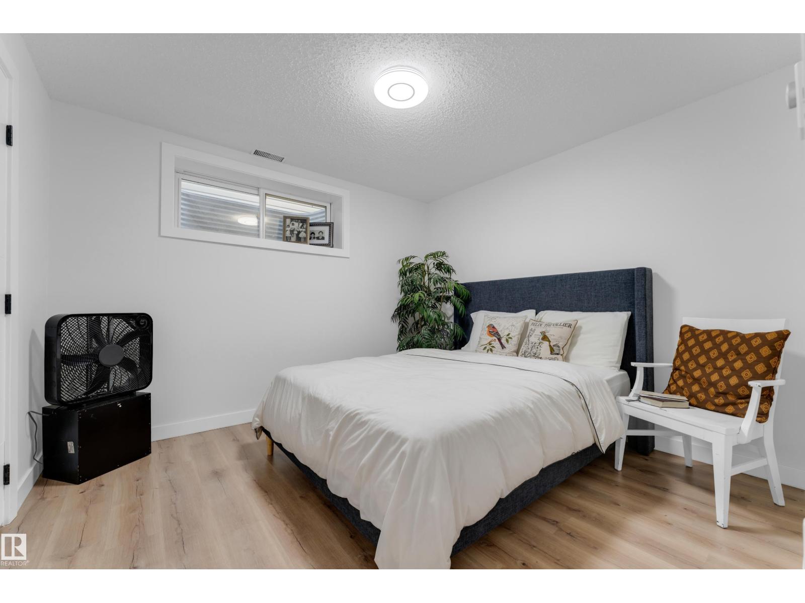 3135 24 Av Nw Property Photo 40