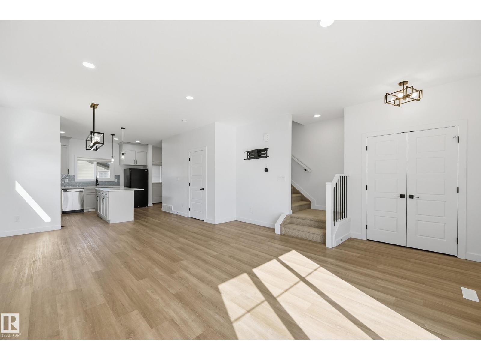 110 Kidd Cr Property Photo 10