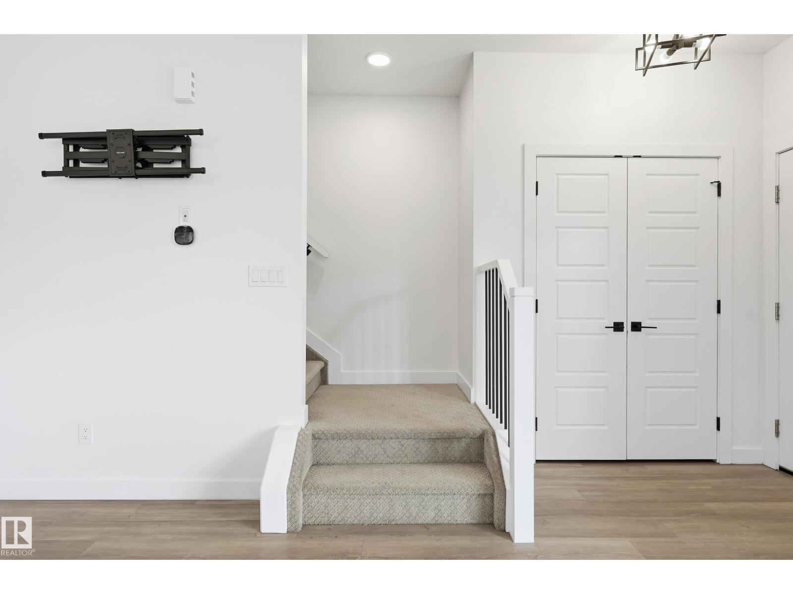110 Kidd Cr Property Photo 18