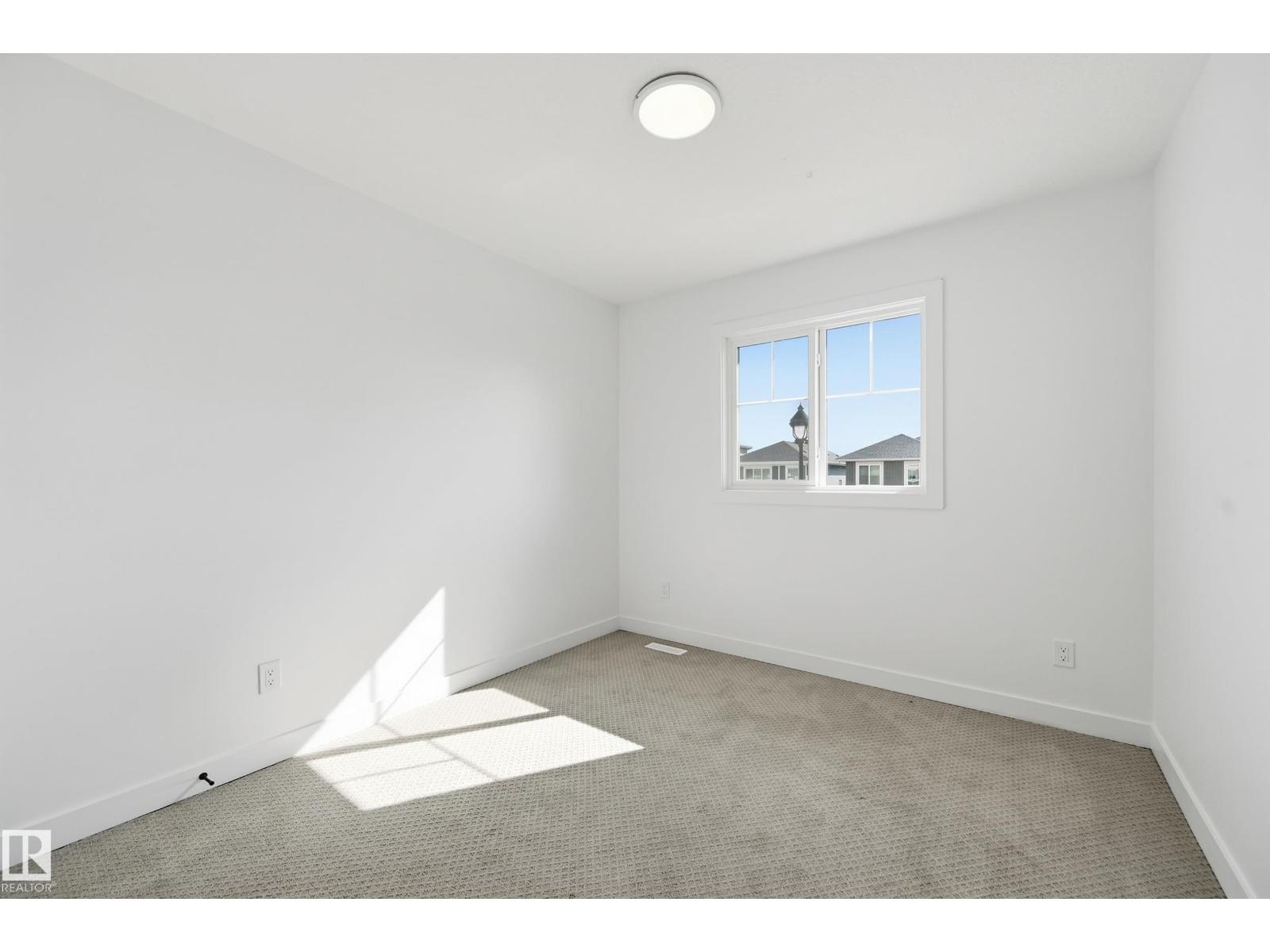 110 Kidd Cr Property Photo 25