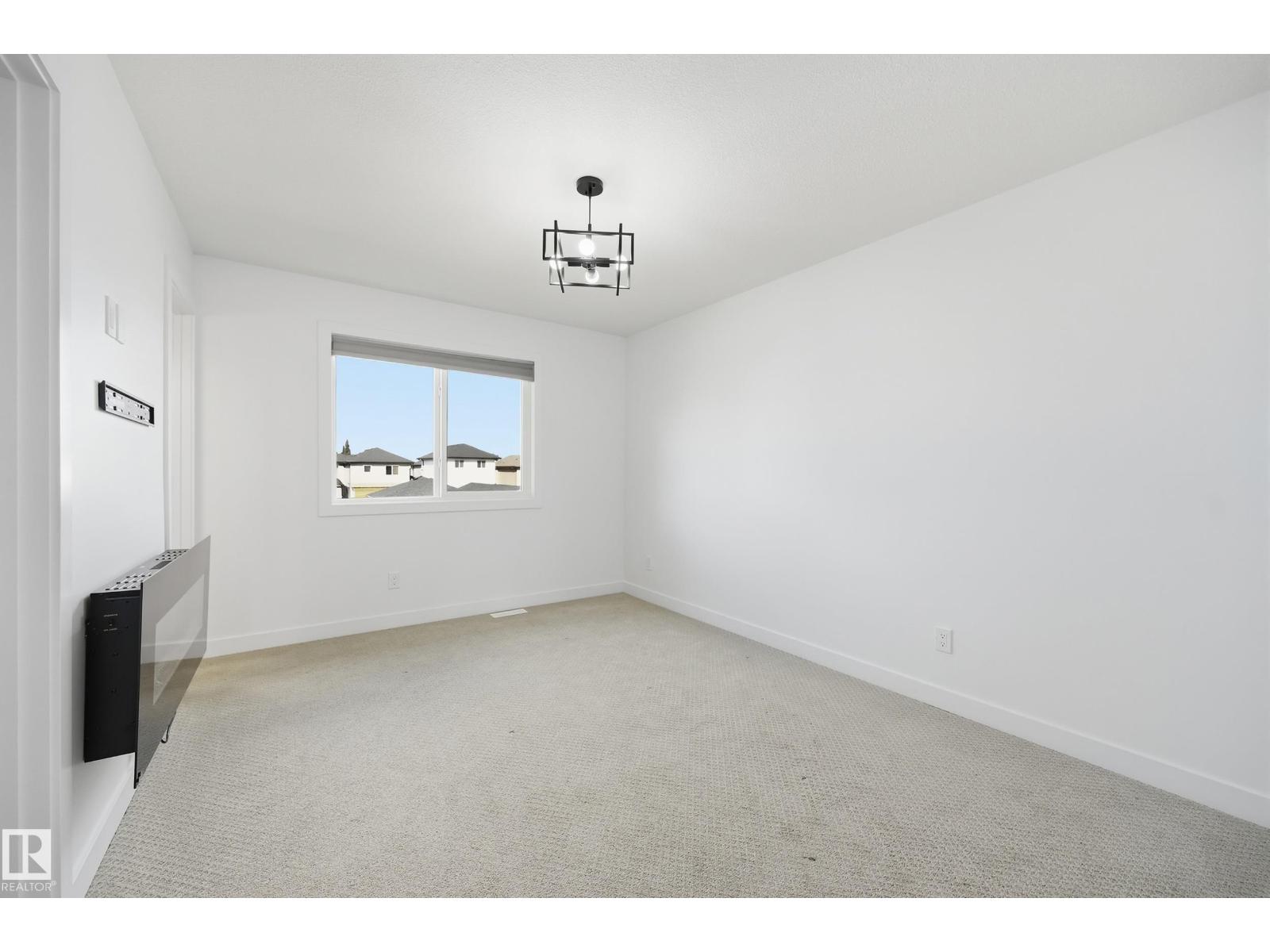 110 Kidd Cr Property Photo 28