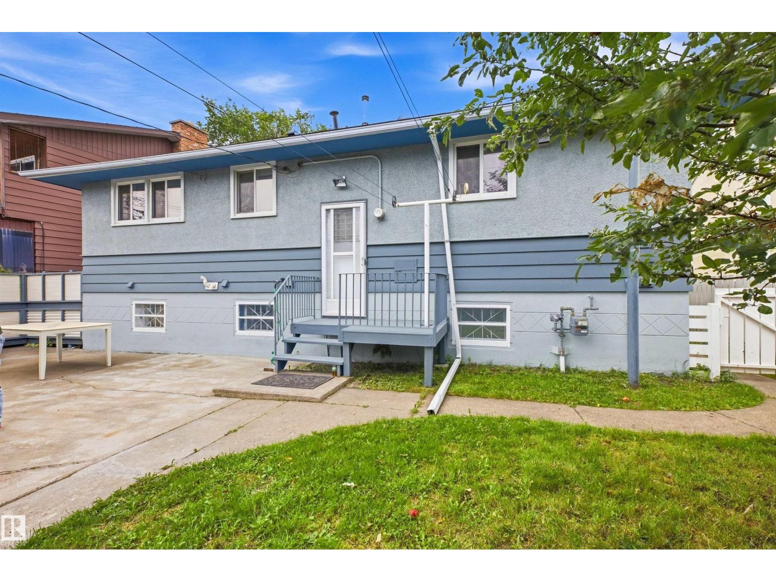 13024 Sherbrooke Av Nw Property Photo 7