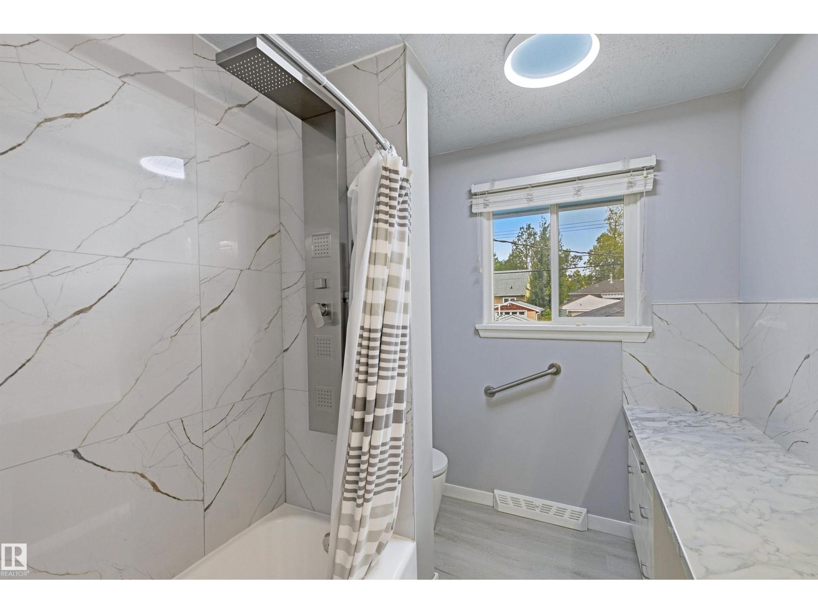13024 Sherbrooke Av Nw Property Photo 23