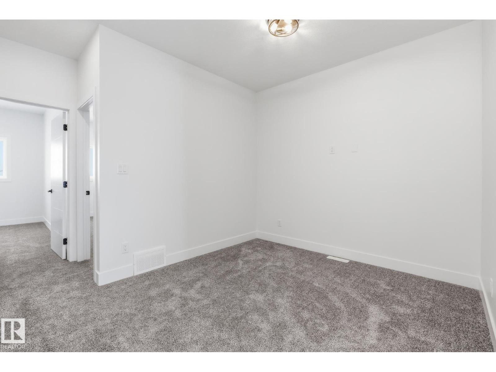 102 Elliott Wd Property Photo 15