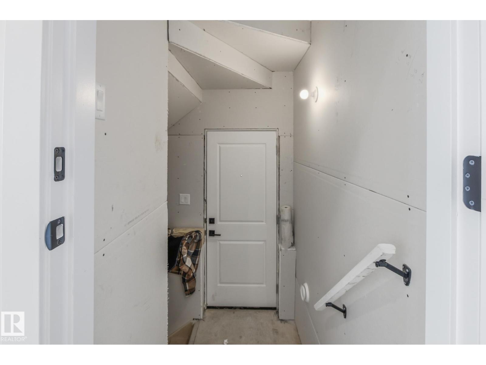102 Elliott Wd Property Photo 27