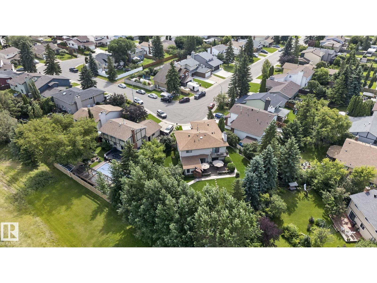 18132 78 Av Nw Property Photo 3