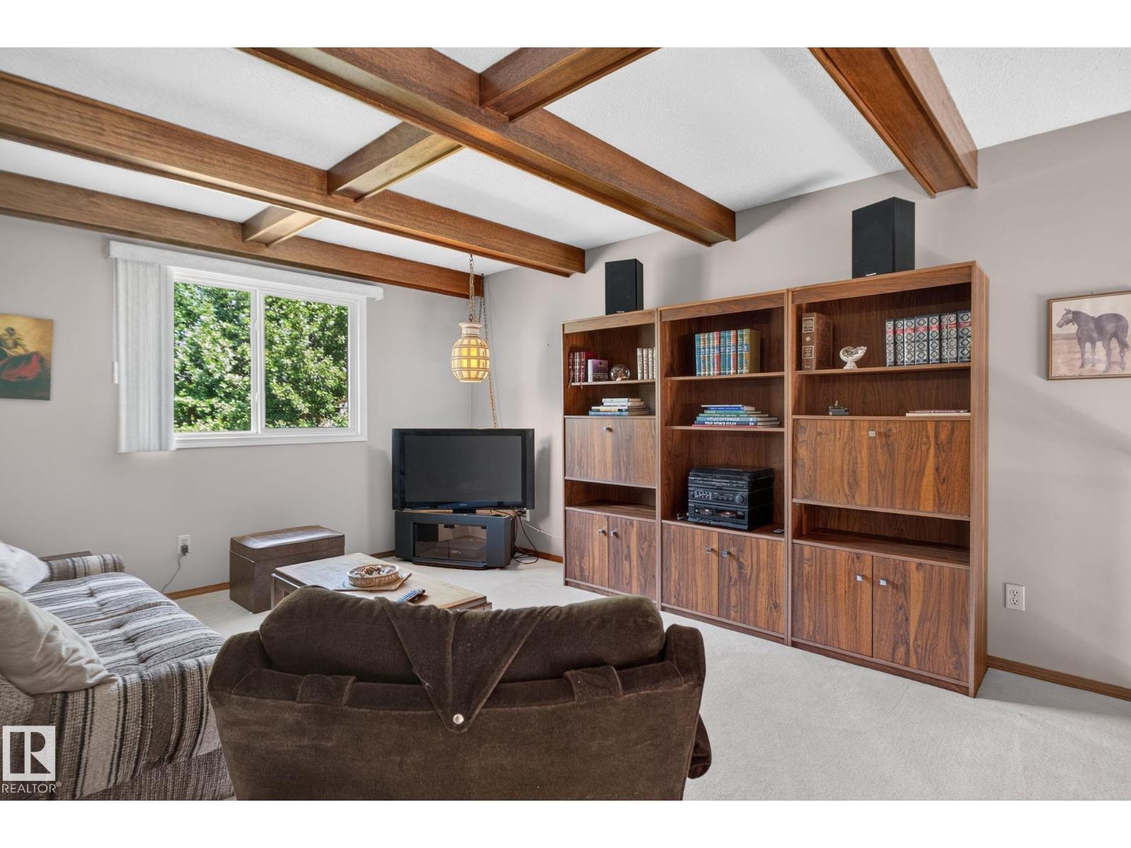 18132 78 Av Nw Property Photo 27