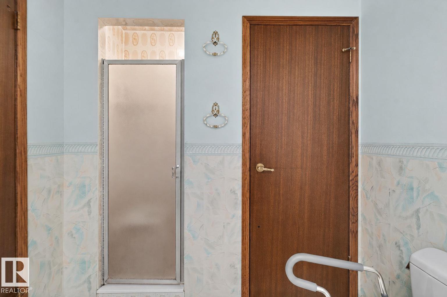 18132 78 Av Nw Property Photo 36