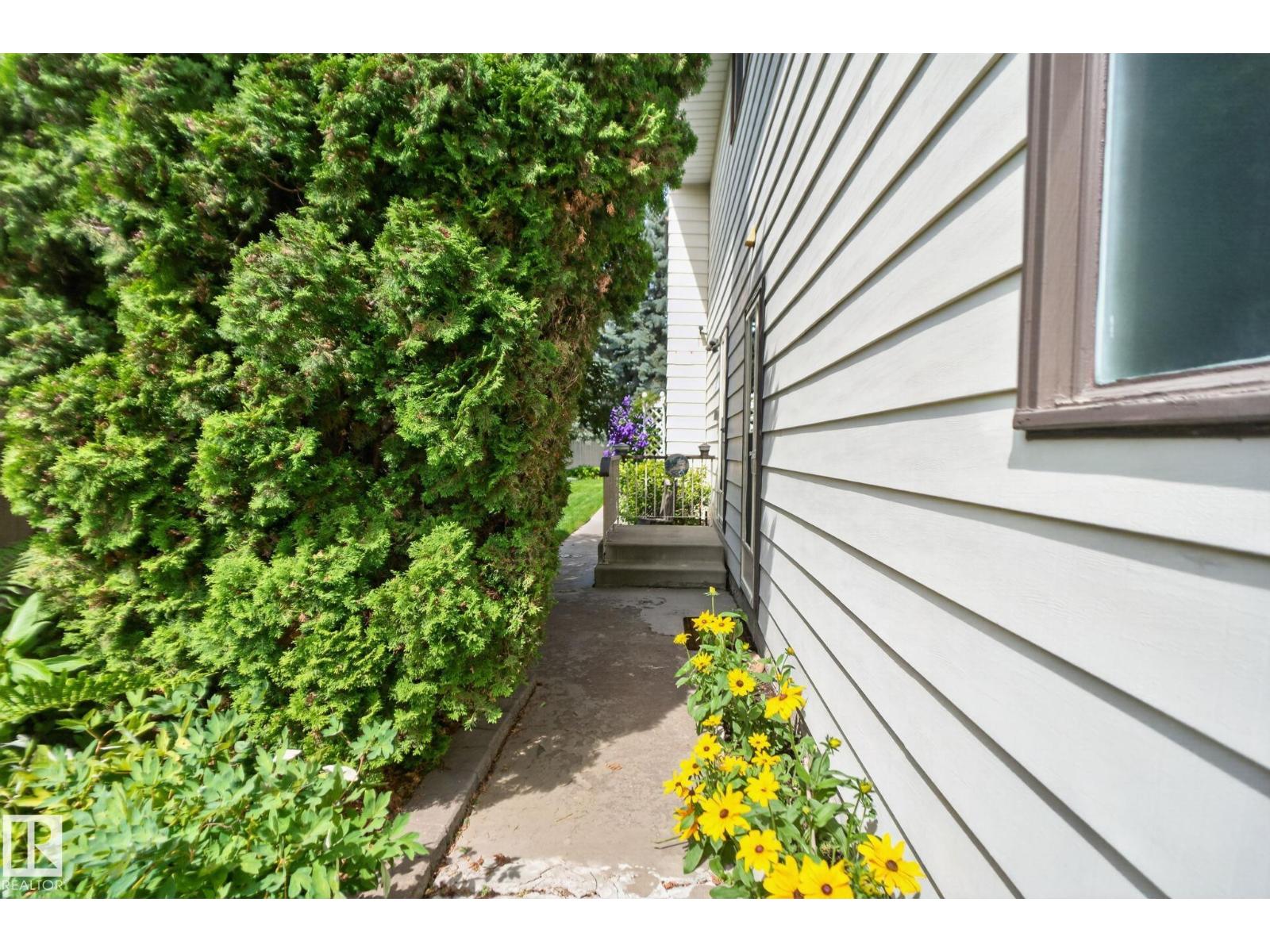 18132 78 Av Nw Property Photo 63