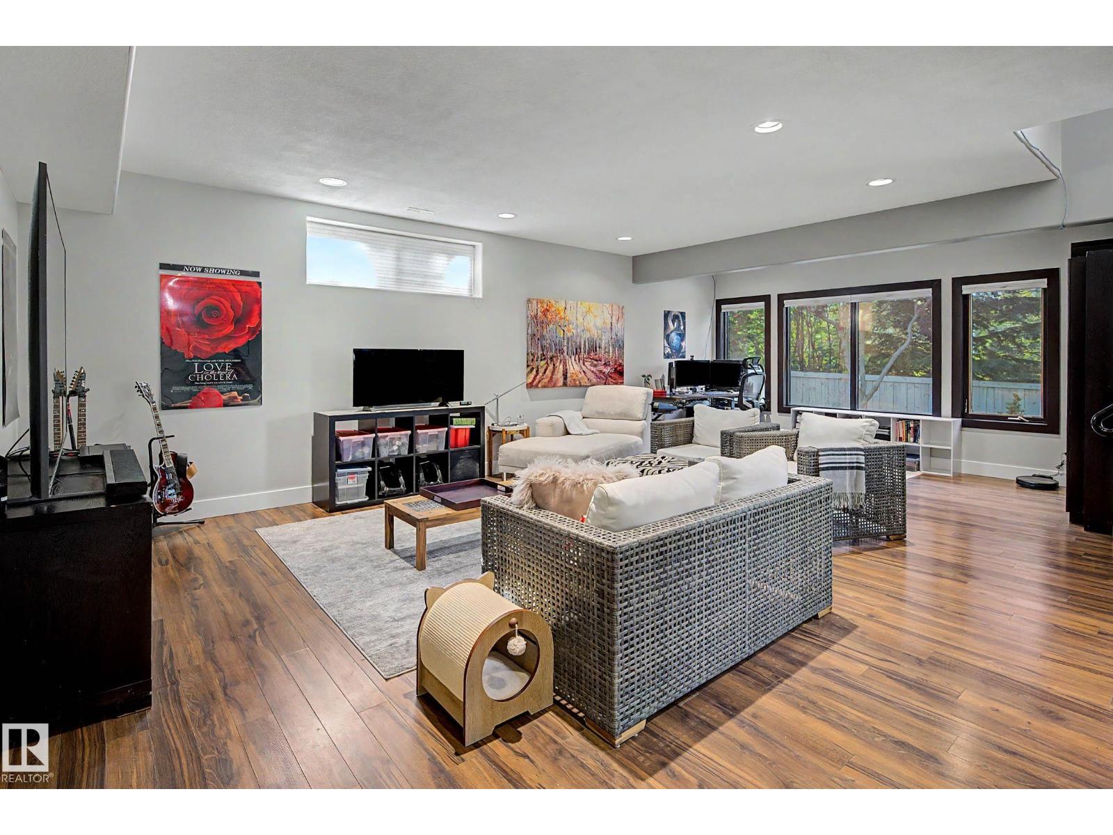 42 Kenilworth Cr Property Photo 32