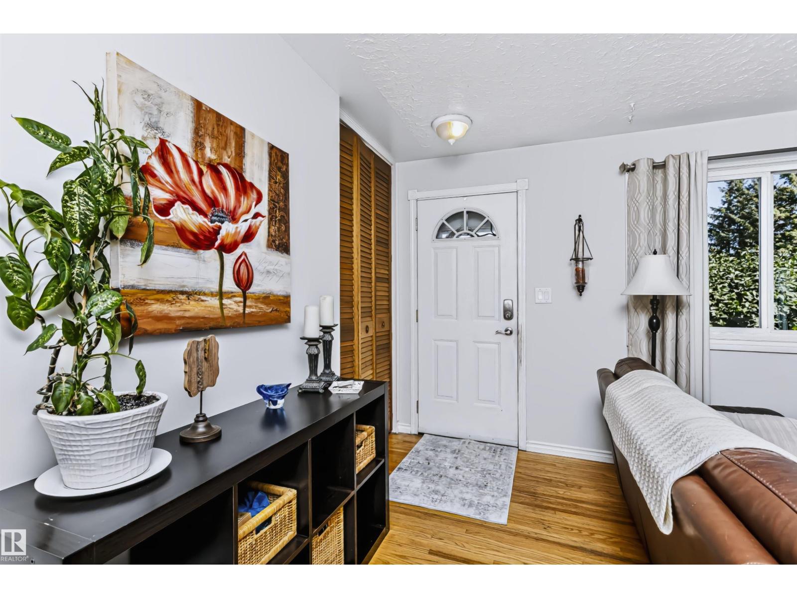 13503 135 Av Nw Property Photo 5