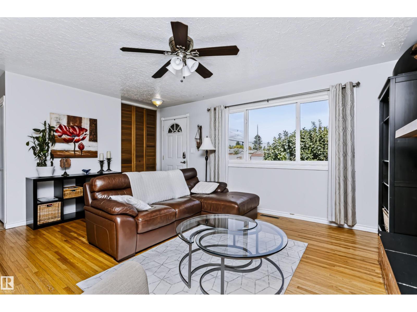 13503 135 Av Nw Property Photo 11