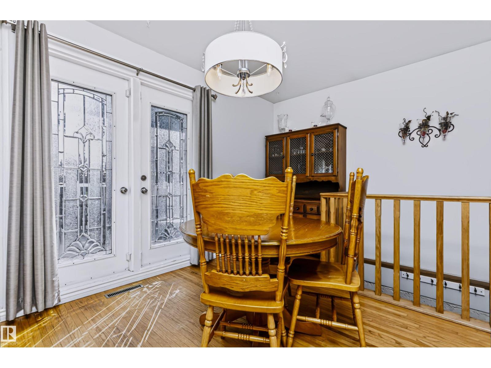 13503 135 Av Nw Property Photo 13