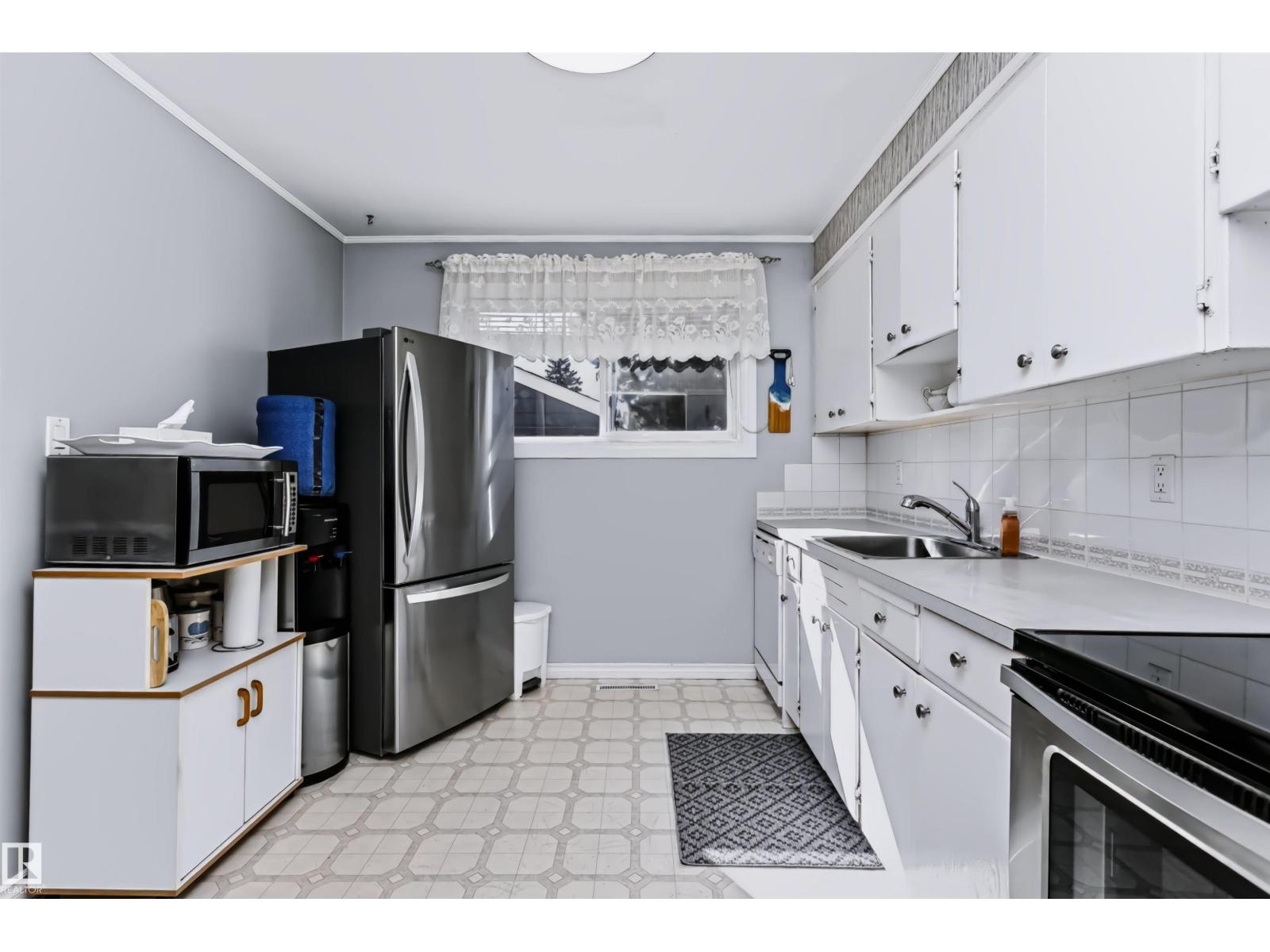 13503 135 Av Nw Property Photo 18