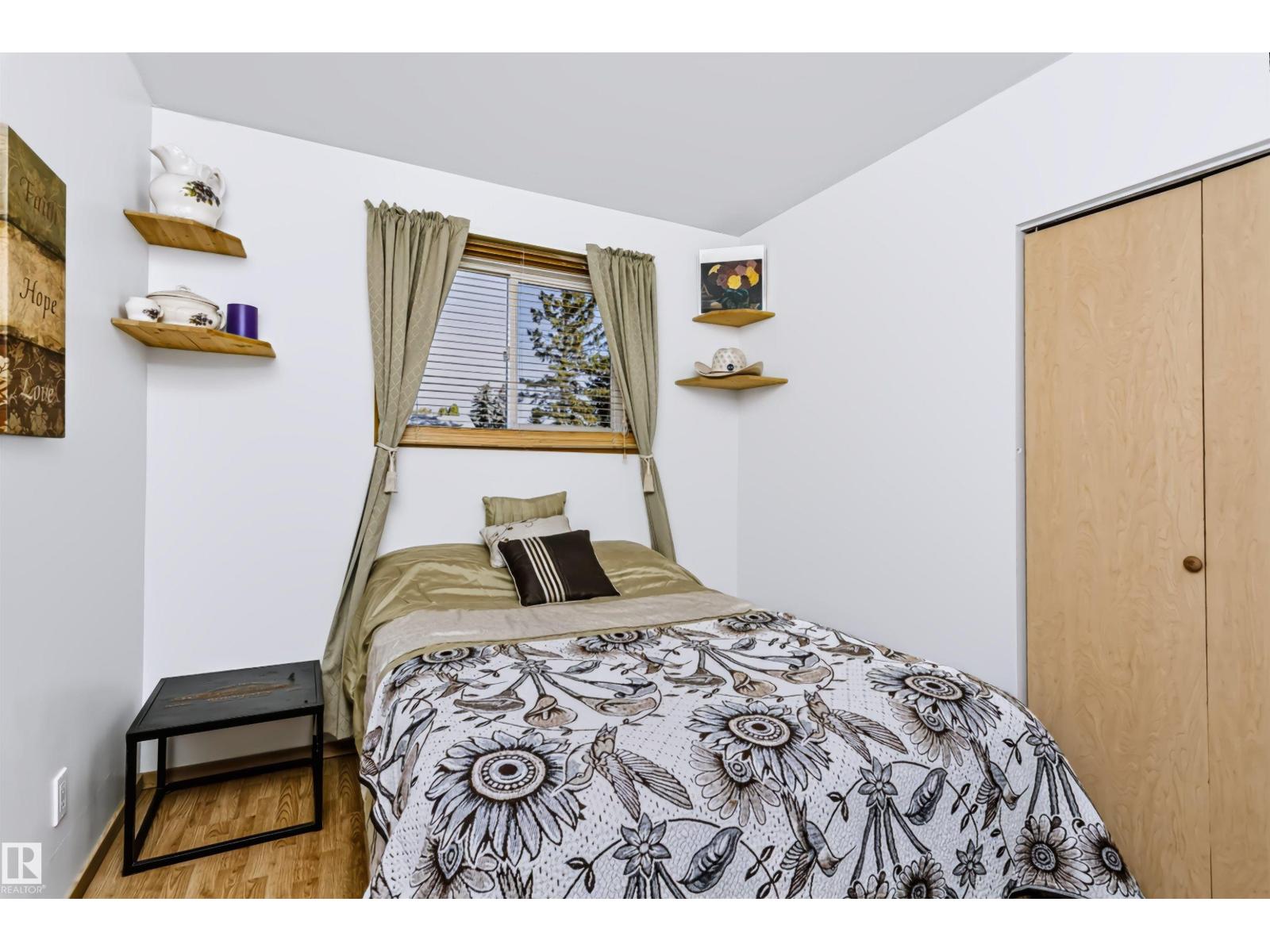 13503 135 Av Nw Property Photo 27