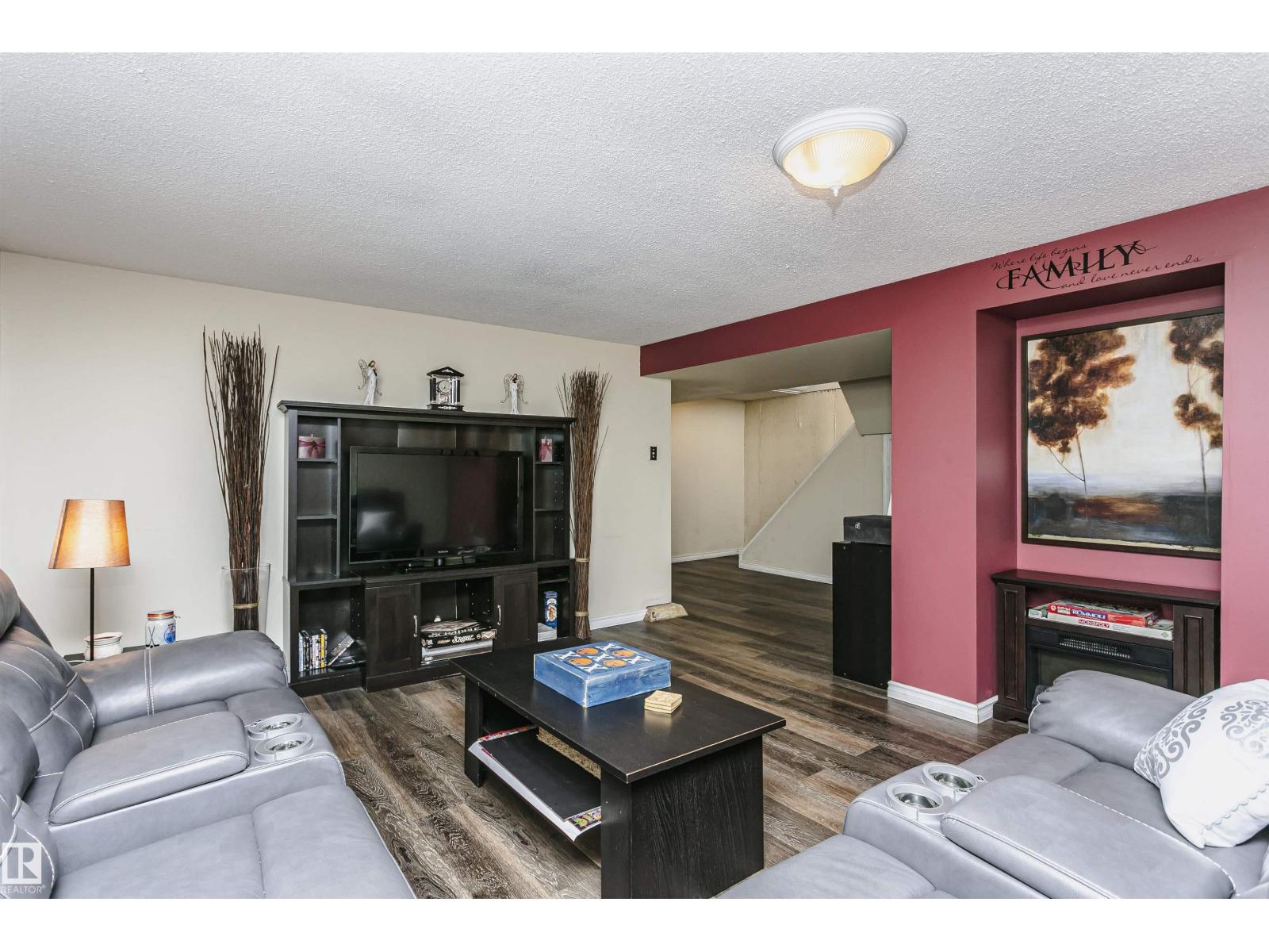 13503 135 Av Nw Property Photo 36