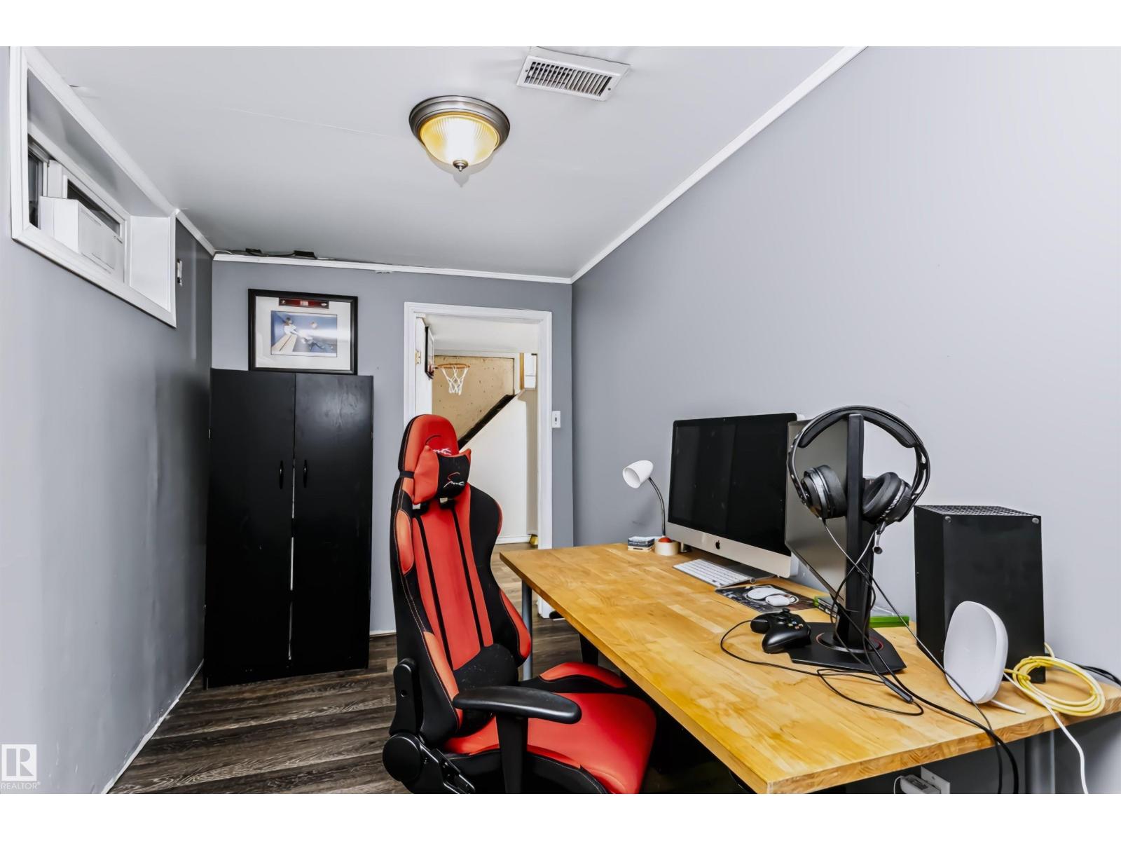 13503 135 Av Nw Property Photo 41