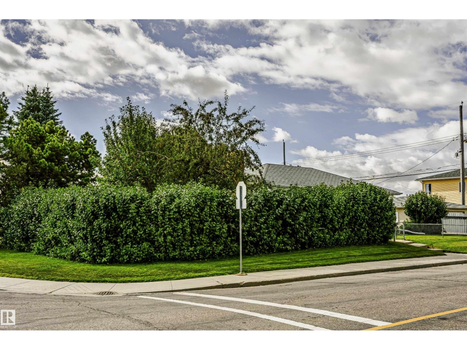 13503 135 Av Nw Property Photo 56