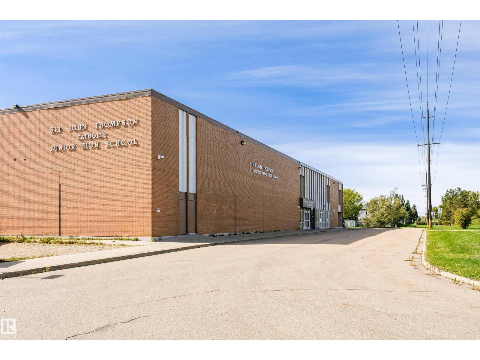 13503 135 Av Nw Property Photo 60